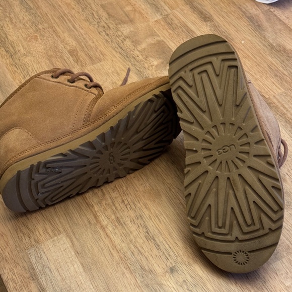 Ugh neumel boots - Picture 6 of 6